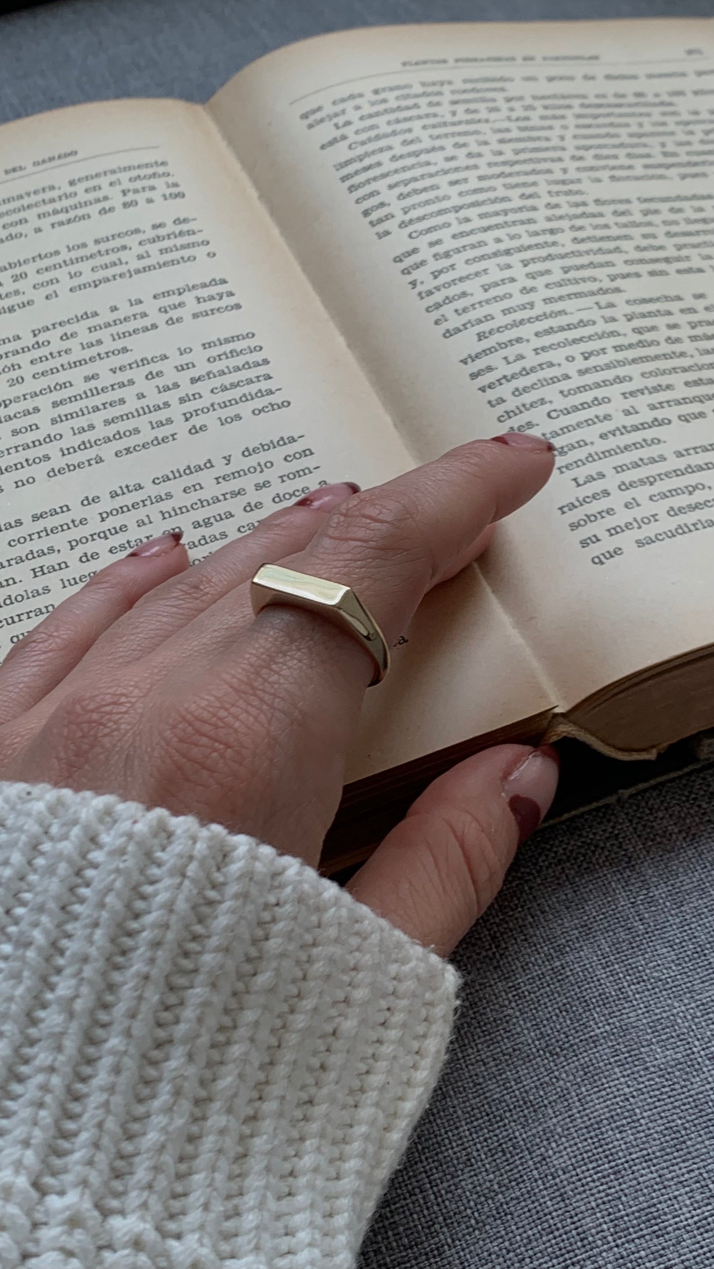 ALMA LIGHT RING
