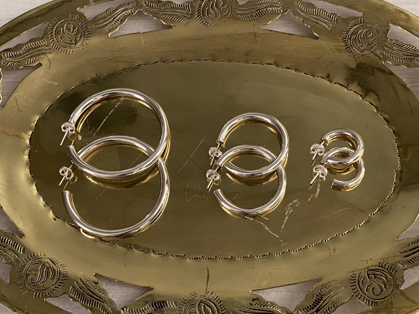 ANNE BOLD HOOPS