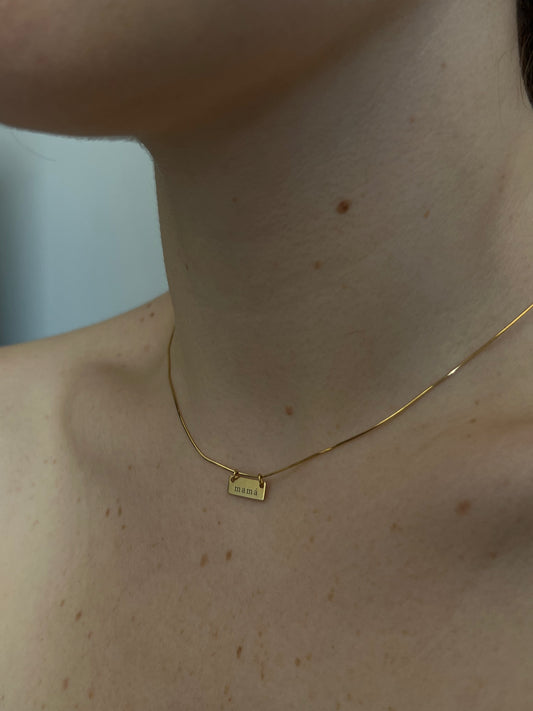 MAMA NECKLACE