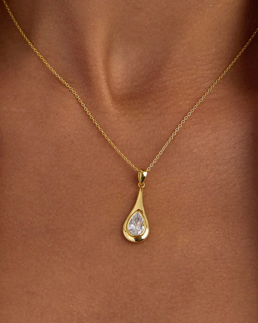 SOIRÉE NECKLACE