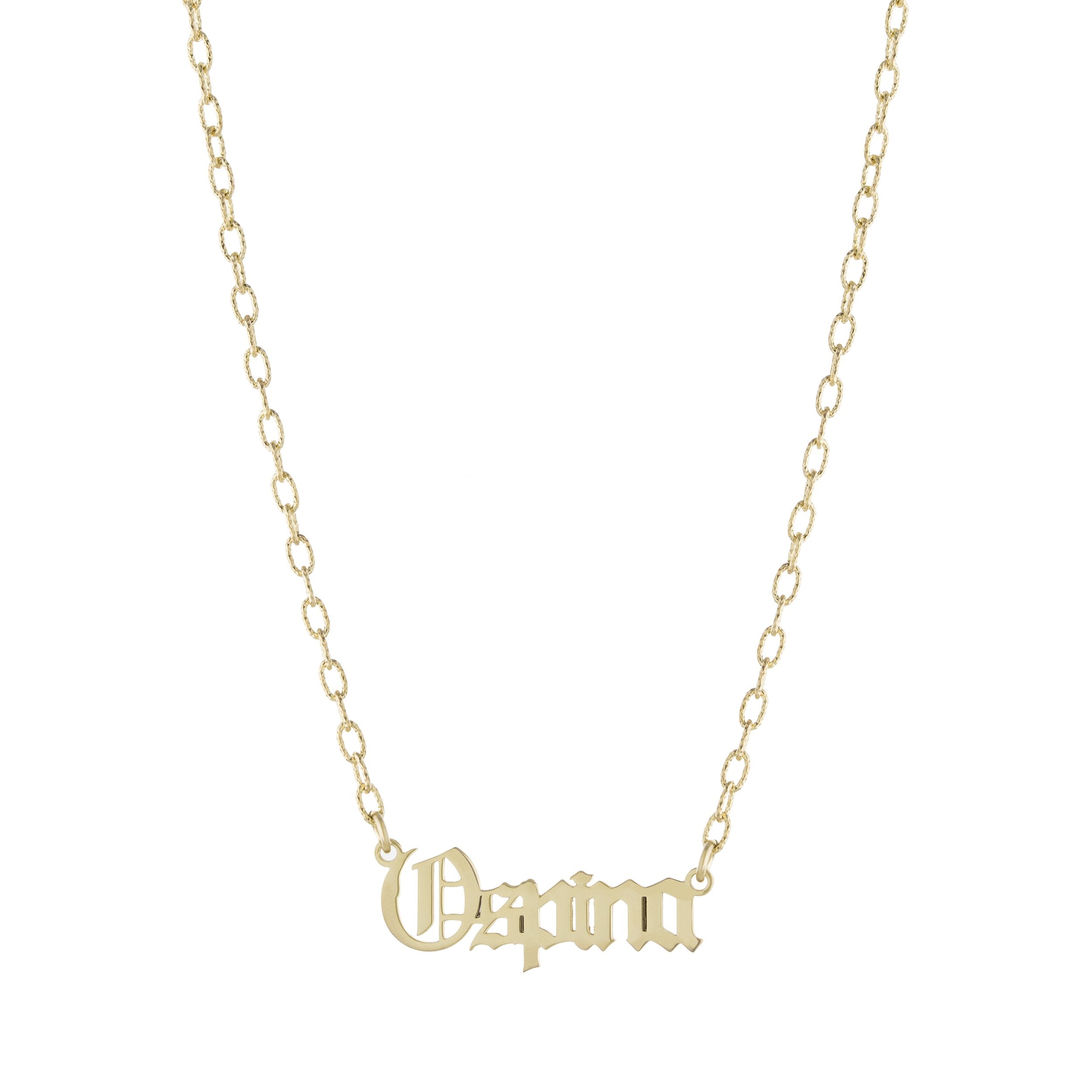 Collar Ospina Nombre Gótico – Baño de Oro 14K - joyería AMANZA